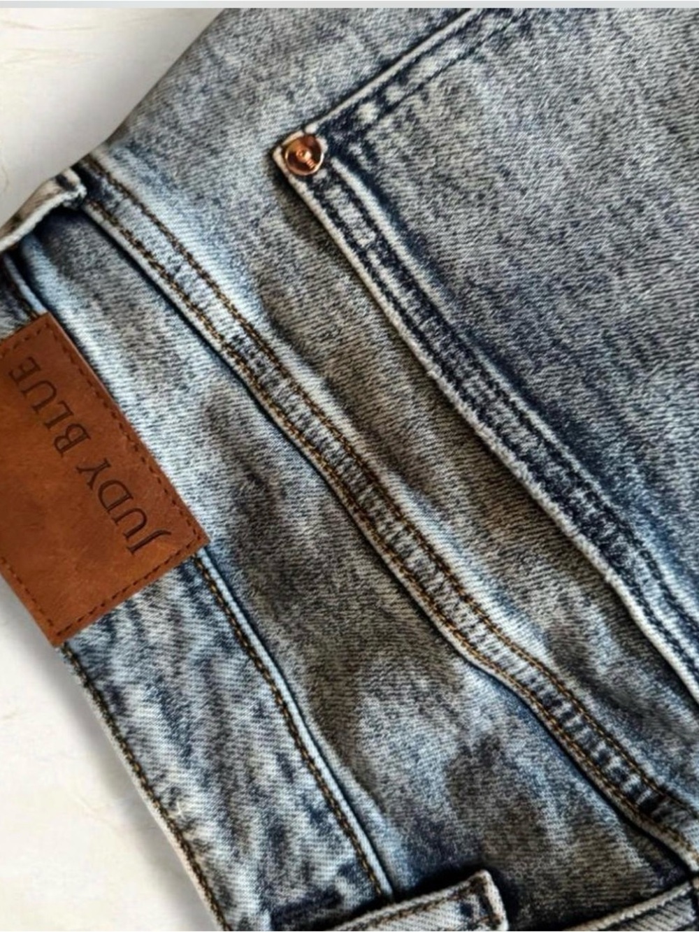 Judy Blue High Waist Wilhelmina Baggy Jeans - 14W - Picture 7 of 8